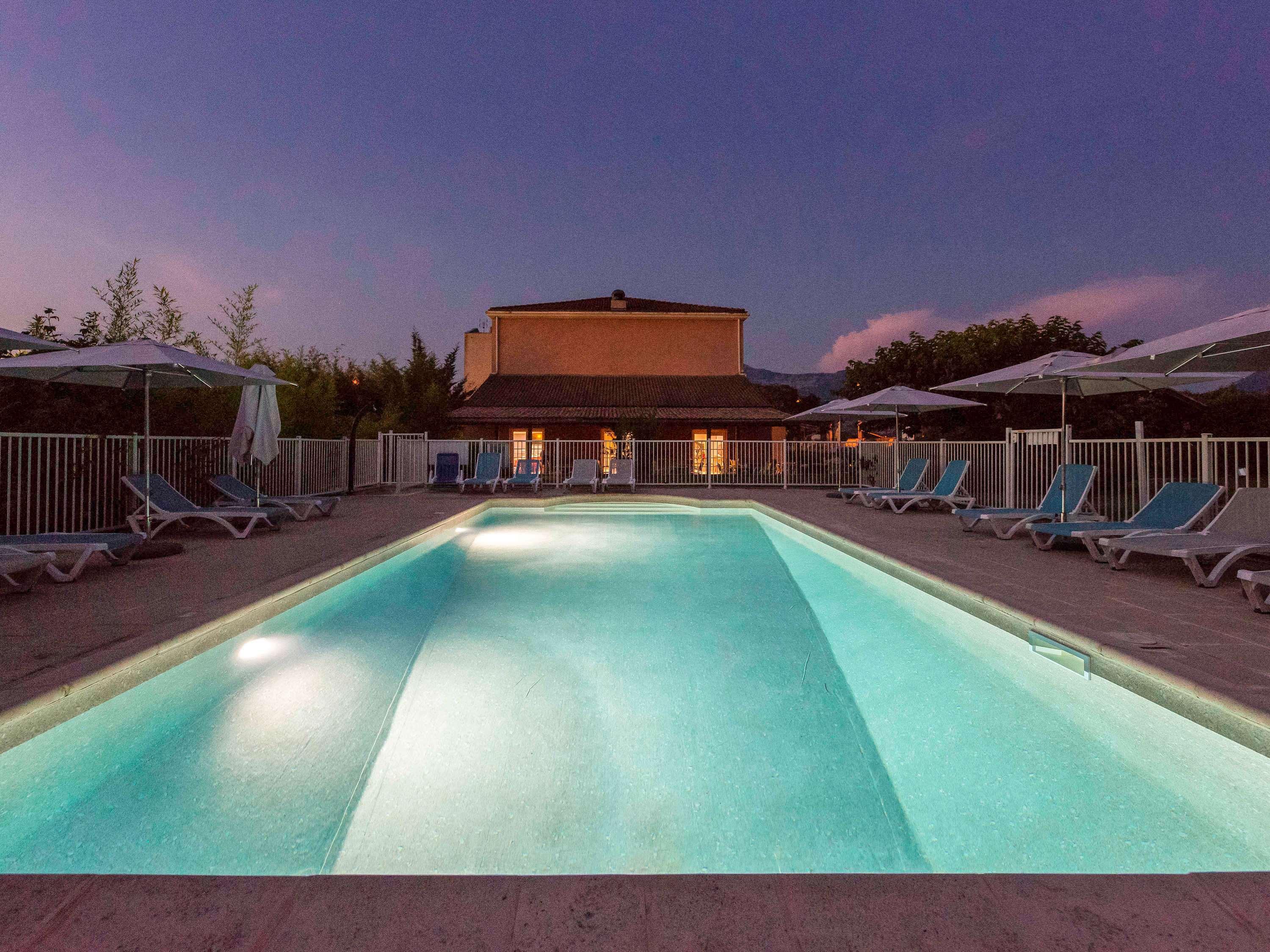 Ibis Sisteron Hotel Exterior foto