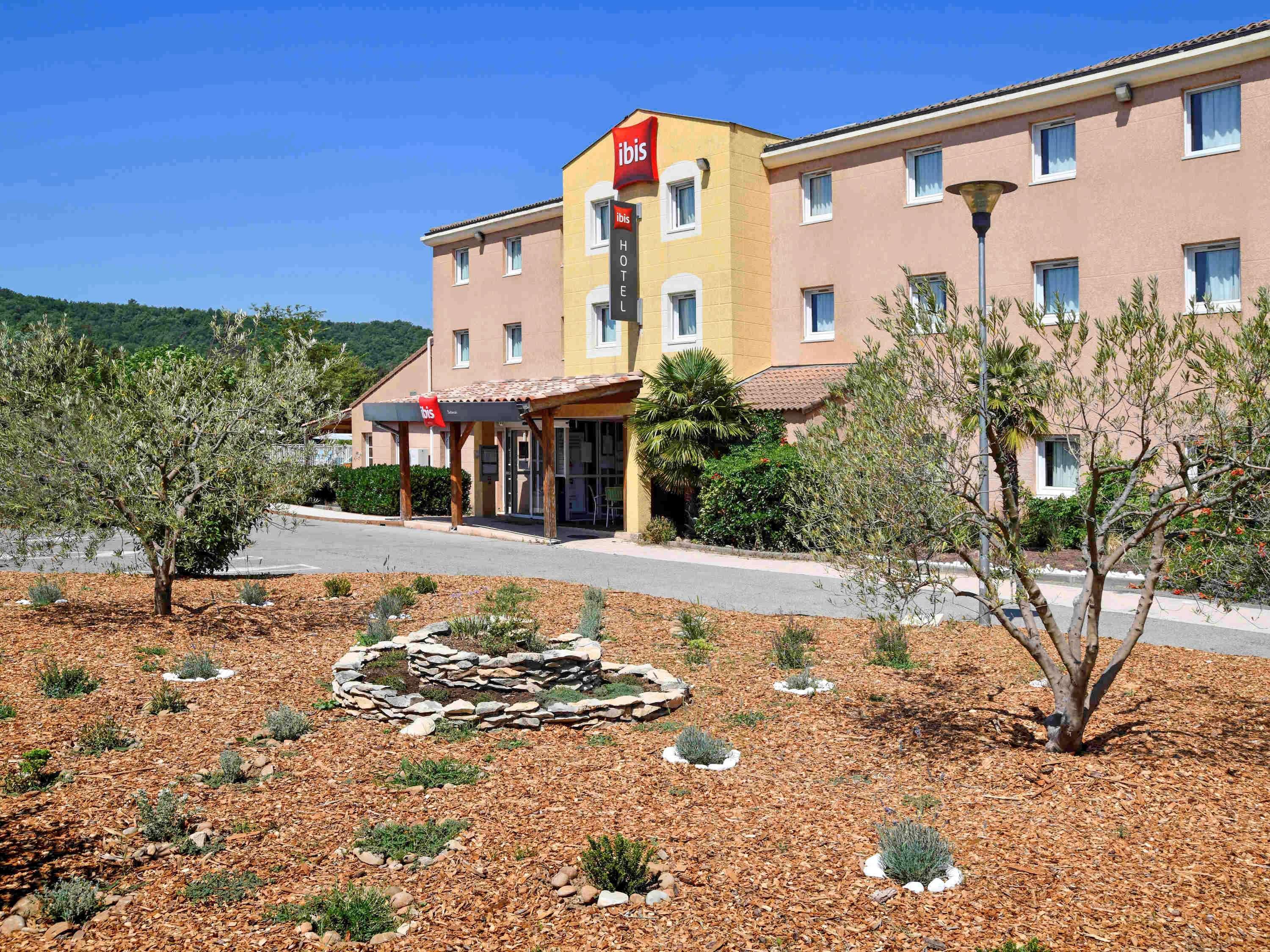 Ibis Sisteron Hotel Exterior foto