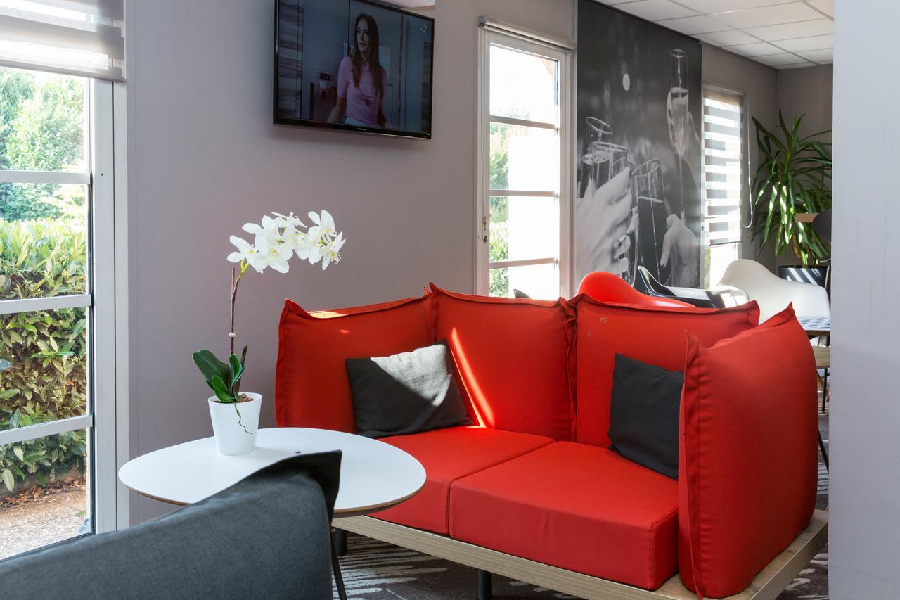 Ibis Sisteron Hotel Exterior foto